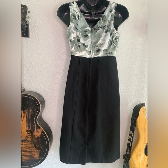 Black and White Pencil Dress -Small - Picture 4 of 4